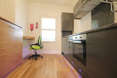 1 bed studio, Osborne Terrace, Sandyford, Newcastle, NE21NE - Image 4